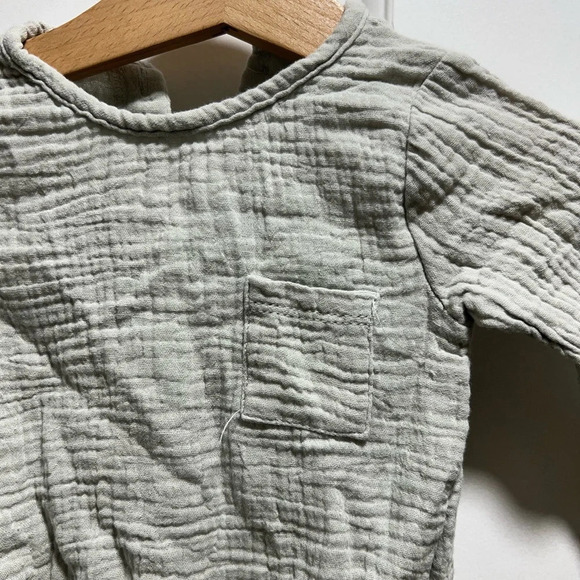 BABY Girl Bodysuit Size 3-6M - Picture 2 of 6